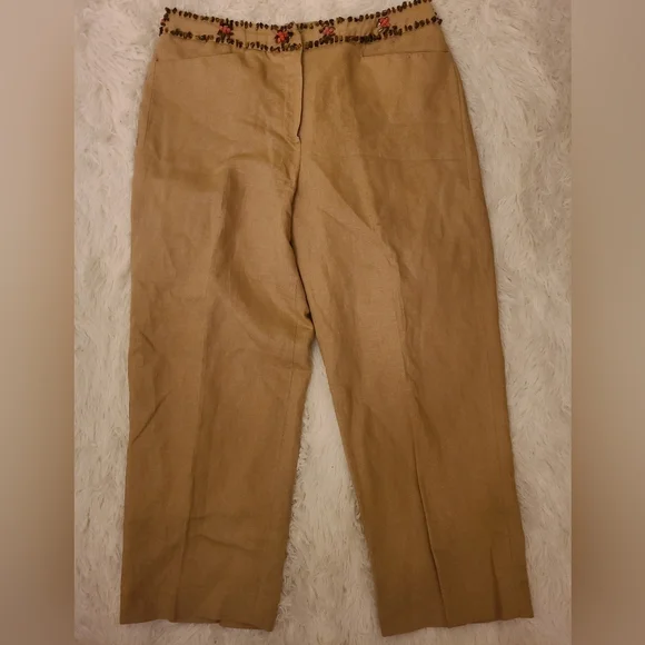 LARRY LEVINE PETITE Women's Beaded Crop Pants. Front Pockets. SIZE 8P - Picture 1 of 11